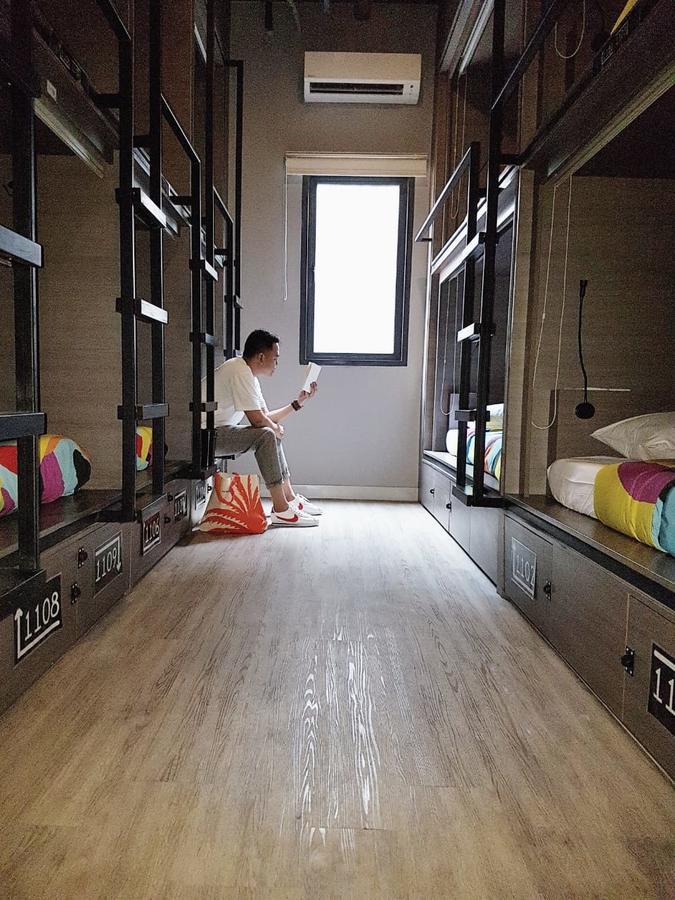 Nomad Hostel Kemang Jacarta Exterior foto