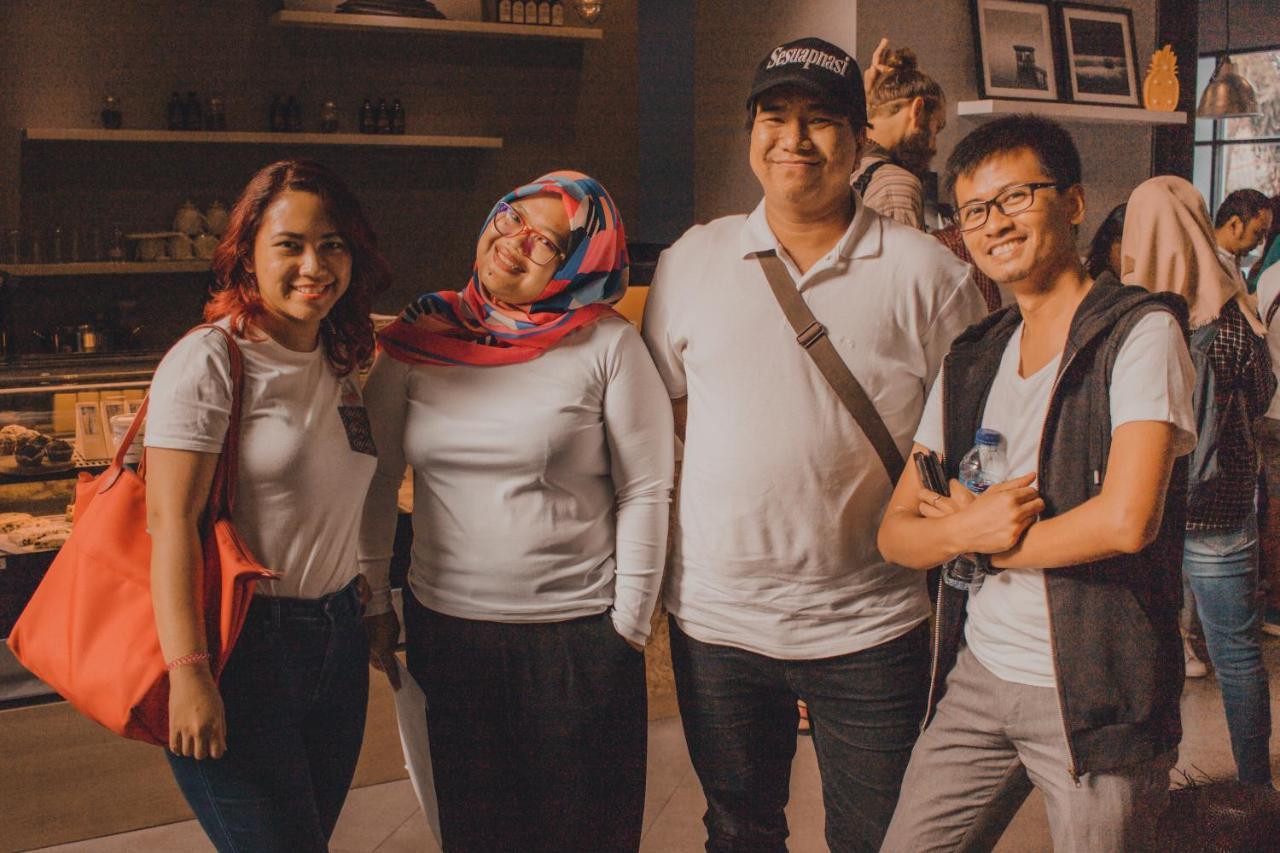 Nomad Hostel Kemang Jacarta Exterior foto